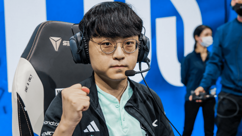 CLG险胜FNC，Peanut拿下关键大龙焦点之战八强赛，成为赛场最大亮点