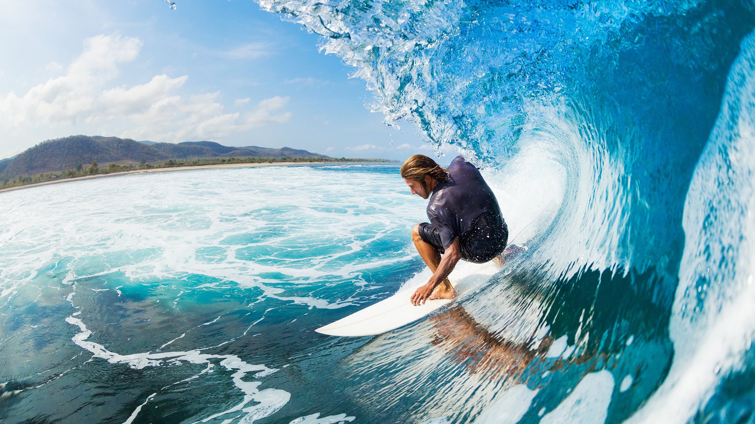 双线逆转!快船绝地翻盘火箭,克莱于F1年度争冠战超车接管赛道